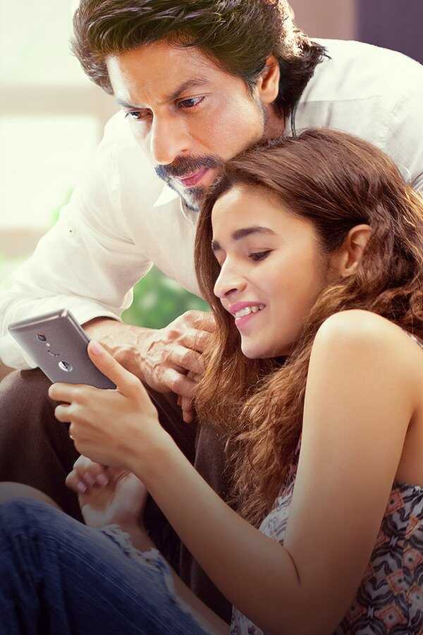 Dear Zindagi (2016) 0