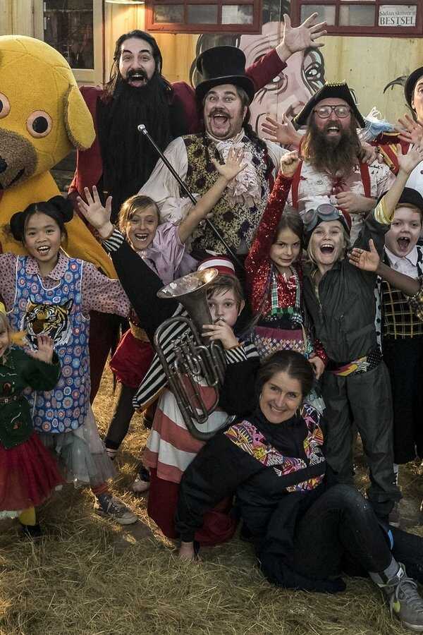 What a Circus! (2017) 0