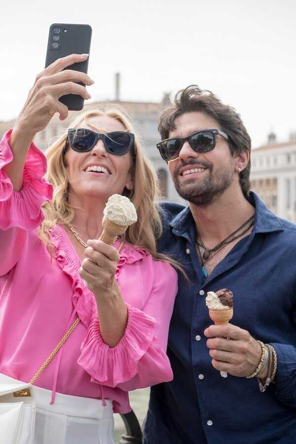 Mafia Mamma (2023) 0