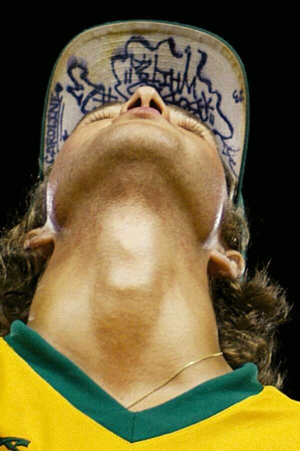 Giants Being Lonely (2019) 0