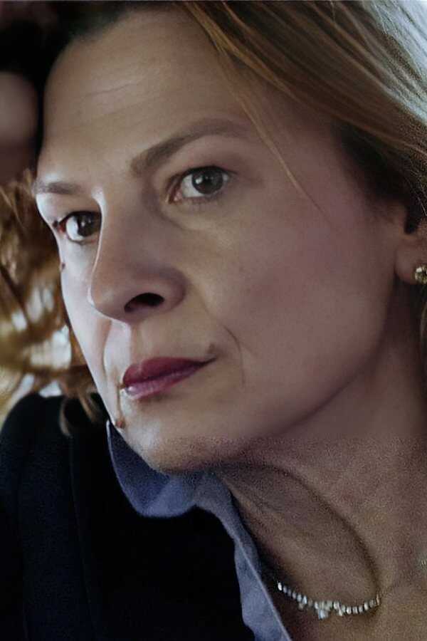 Working Class Heroes (2022) 0