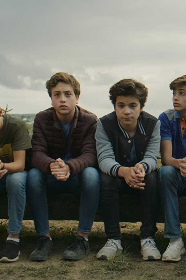 El hoyo en la cerca (2022) 0