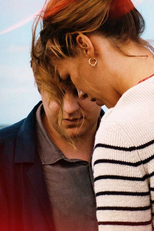 Roter Himmel (2023) 0