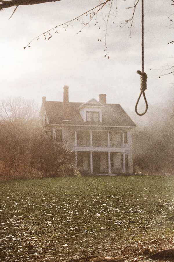 Conjuring : Les Dossiers Warren (2013) 0