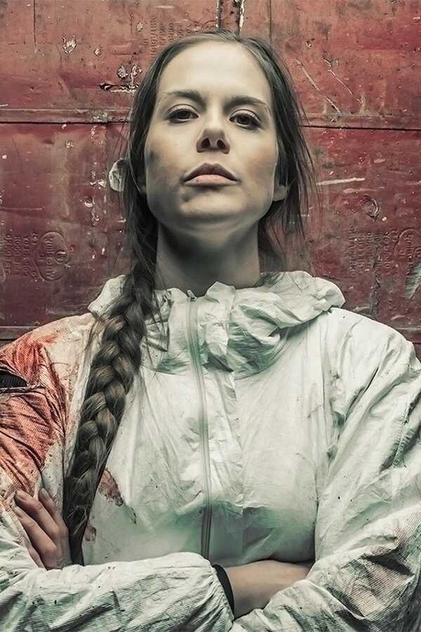 One Must Fall (2018) 0