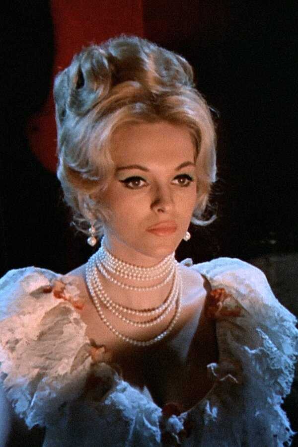 Nachts, wenn Dracula erwacht (1970) 0