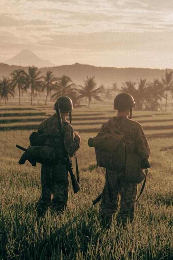 Des soldats et des ombres (2021) 0
