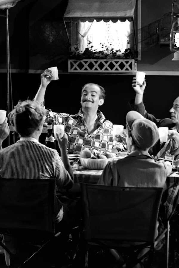 Taxi, Roulotte et Corrida (1958) 0