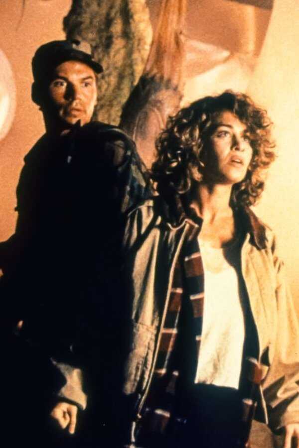 The Puppet Masters (1994) 0