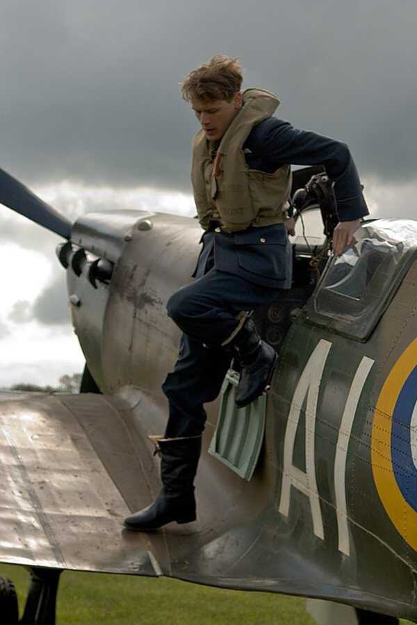 First Light (2010) 0