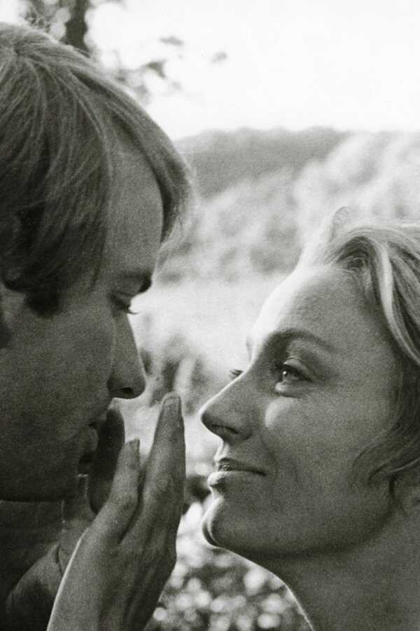 Kys til højre og venstre (1969) 0