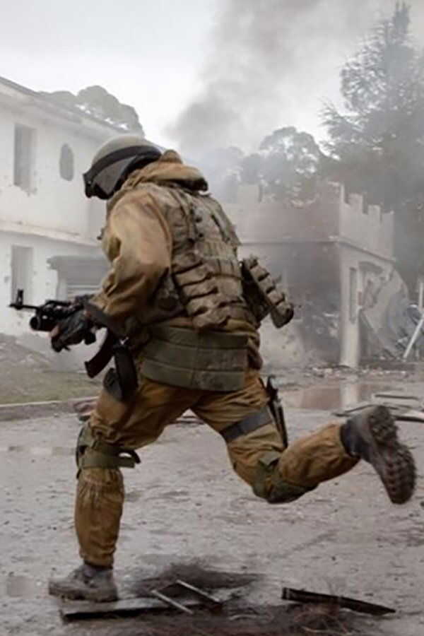 August. Eighth (2012) 0