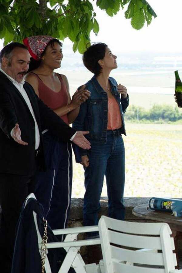 Champagne ! (2022) 0