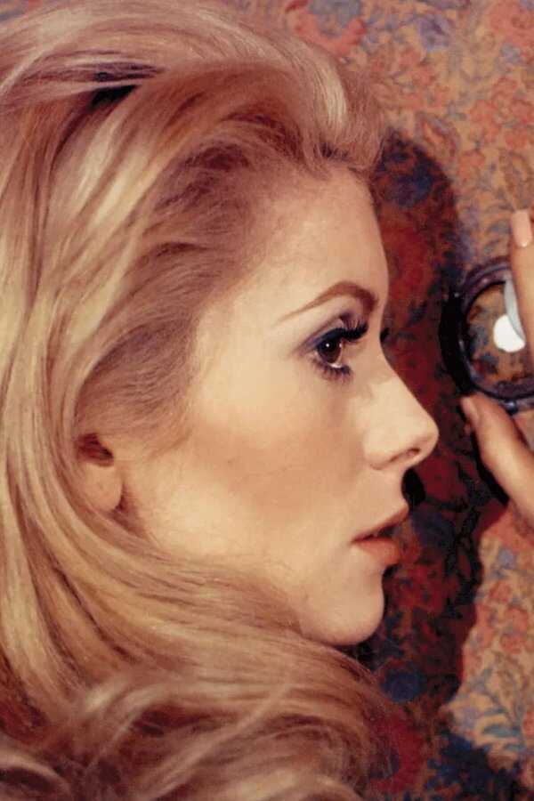 Catherine Deneuve à son image (2023) 0