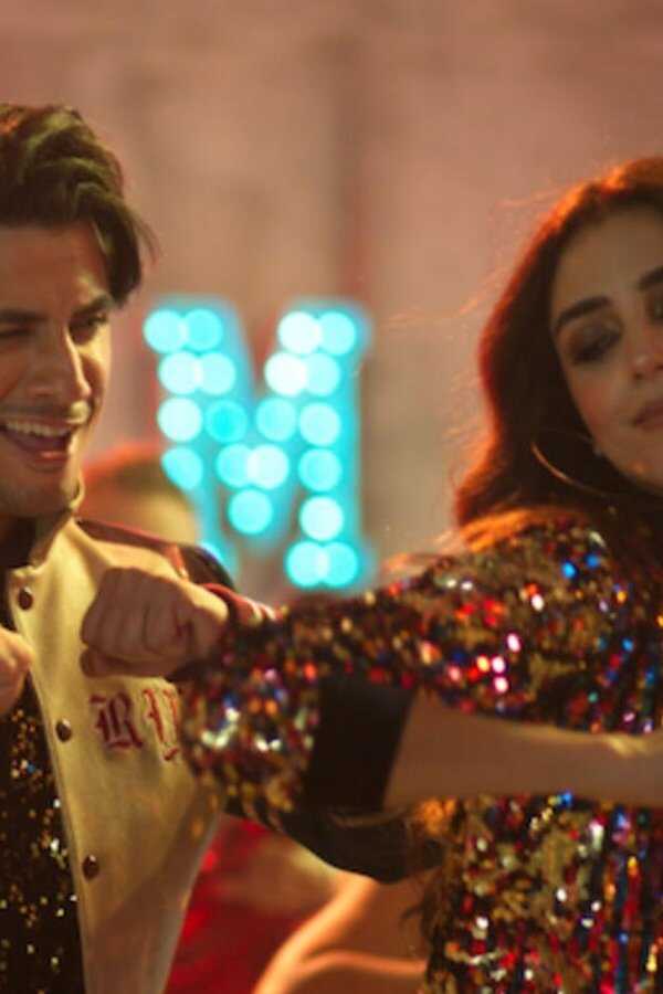 طیفا اِن ٹرَبل (2018) 0