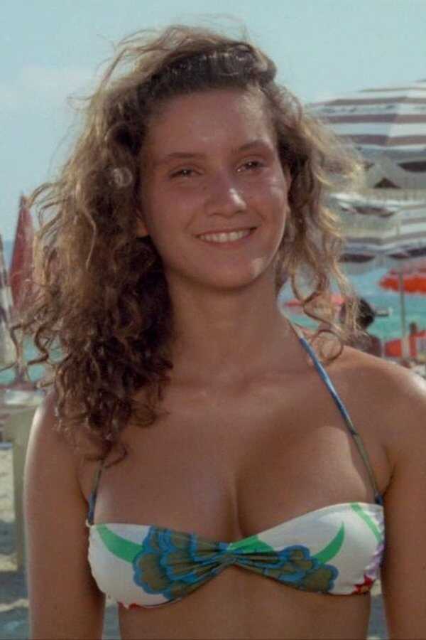 Let’s Calm Down and Have a Cool Drink in Saint-Tropez (1987) 0