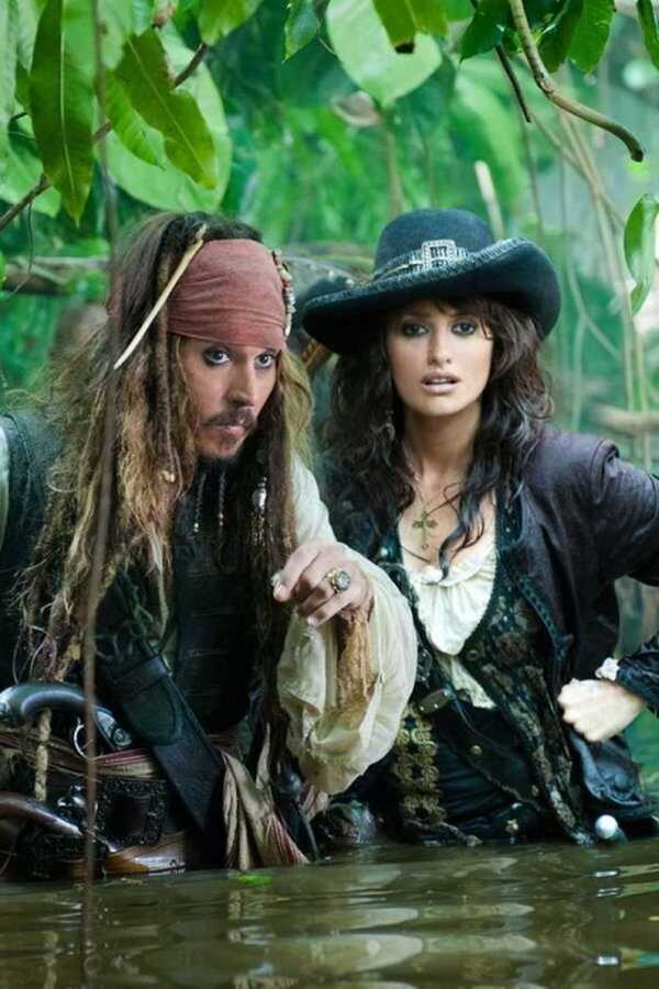 Piratas del Caribe: En mareas misteriosas (2011) 0