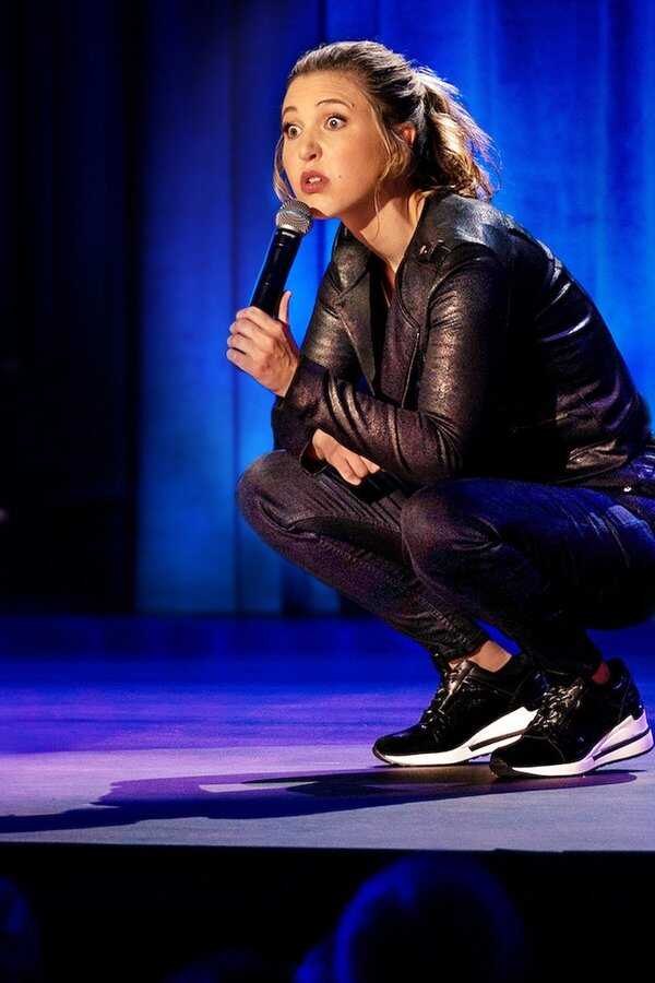 Taylor Tomlinson: Quarter-Life Crisis (2020) 0